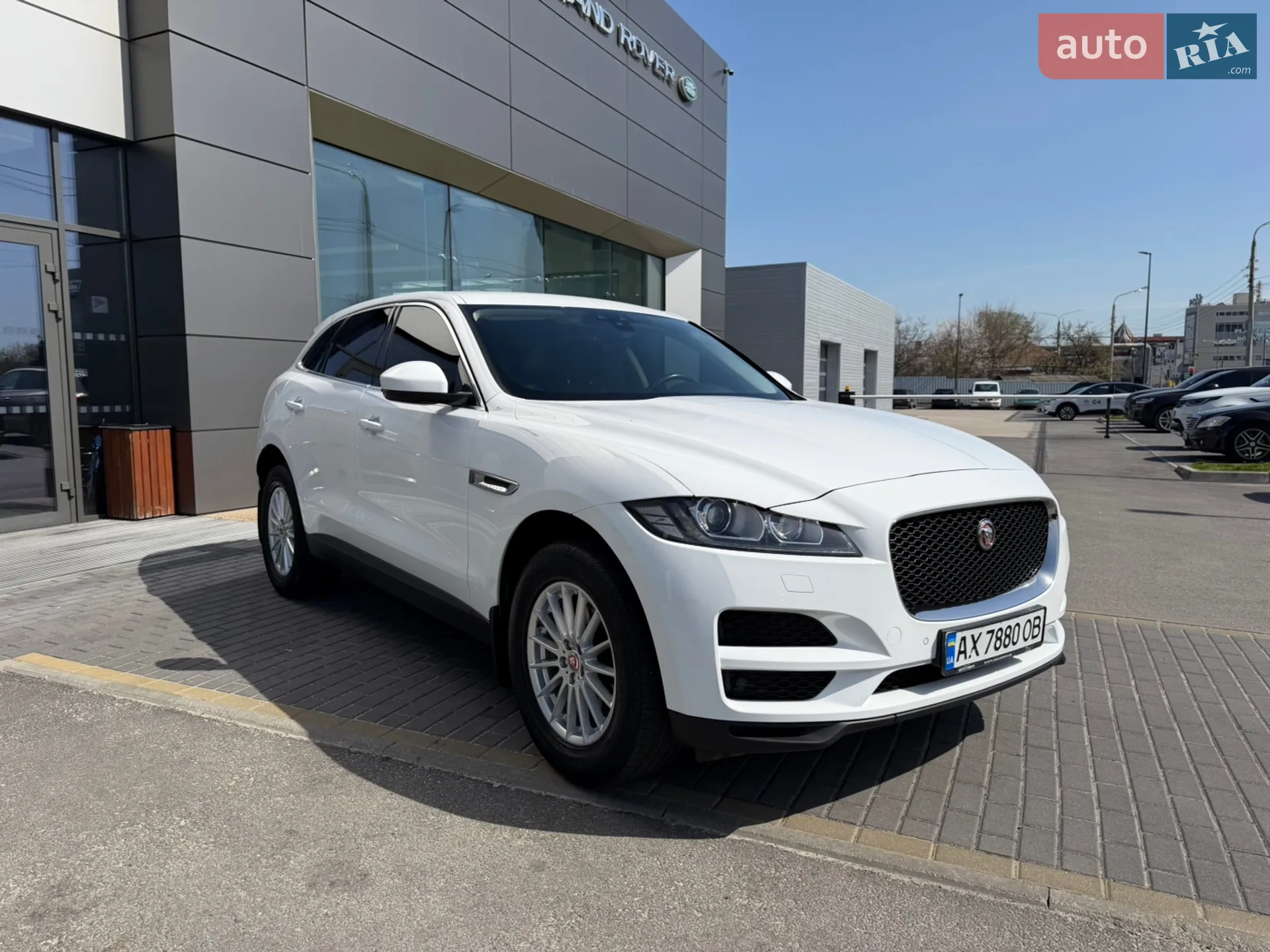 2018 Jaguar F-Pace - мініатюра 3