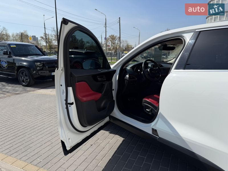 Внедорожник / Кроссовер Jaguar F-Pace 2018 в Харькове