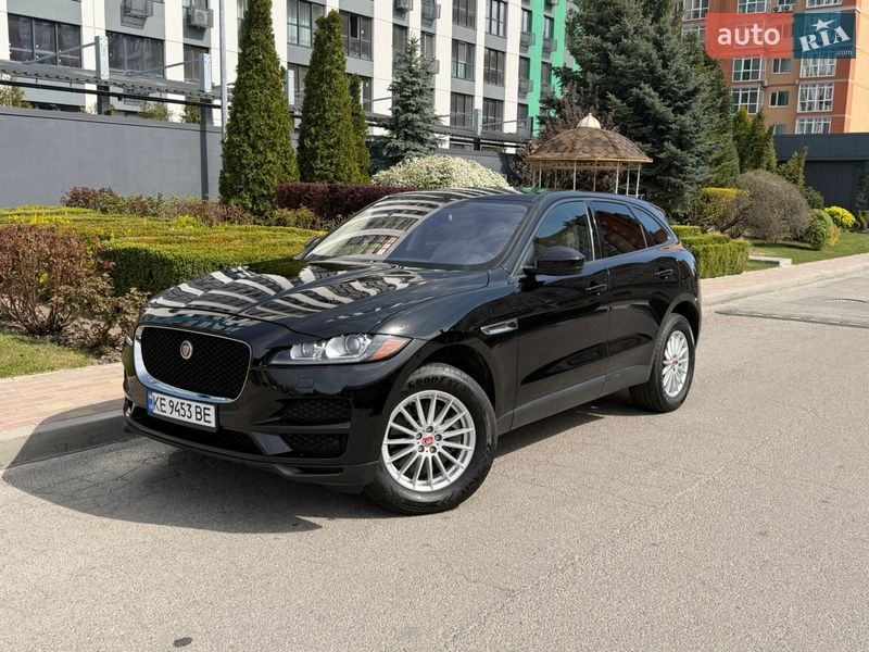 Jaguar F-Pace 2016