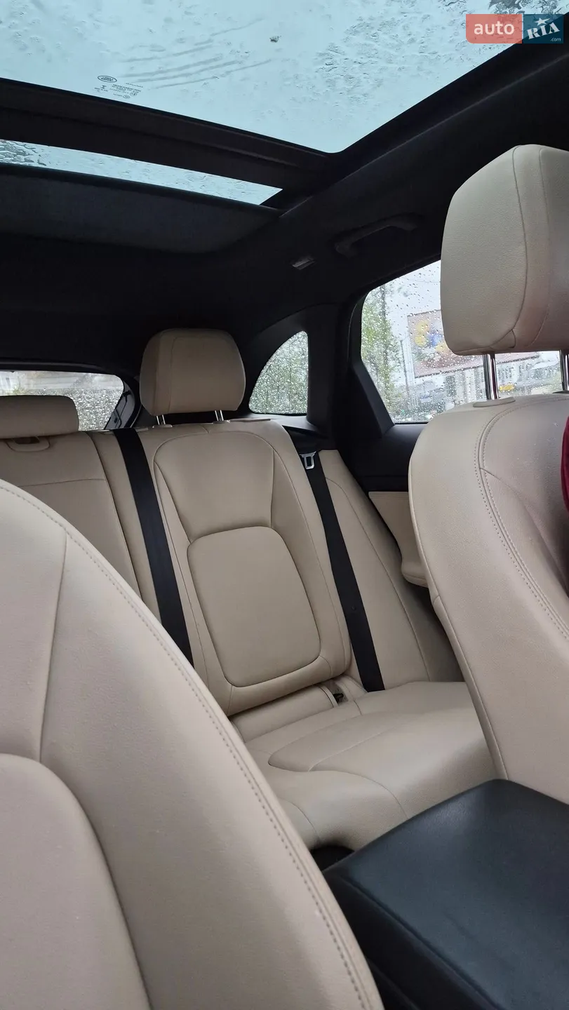 2016 Jaguar F-Pace - мініатюра 4