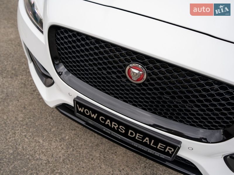 Внедорожник / Кроссовер Jaguar F-Pace 2017 в Киеве