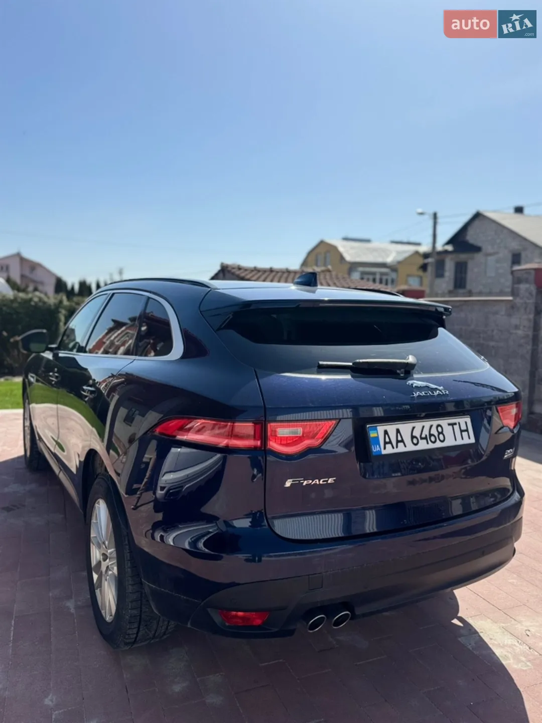 2017 Jaguar F-Pace - мініатюра 4