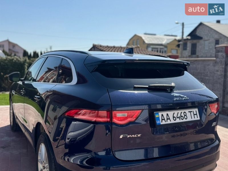 Внедорожник / Кроссовер Jaguar F-Pace 2017 в Тернополе