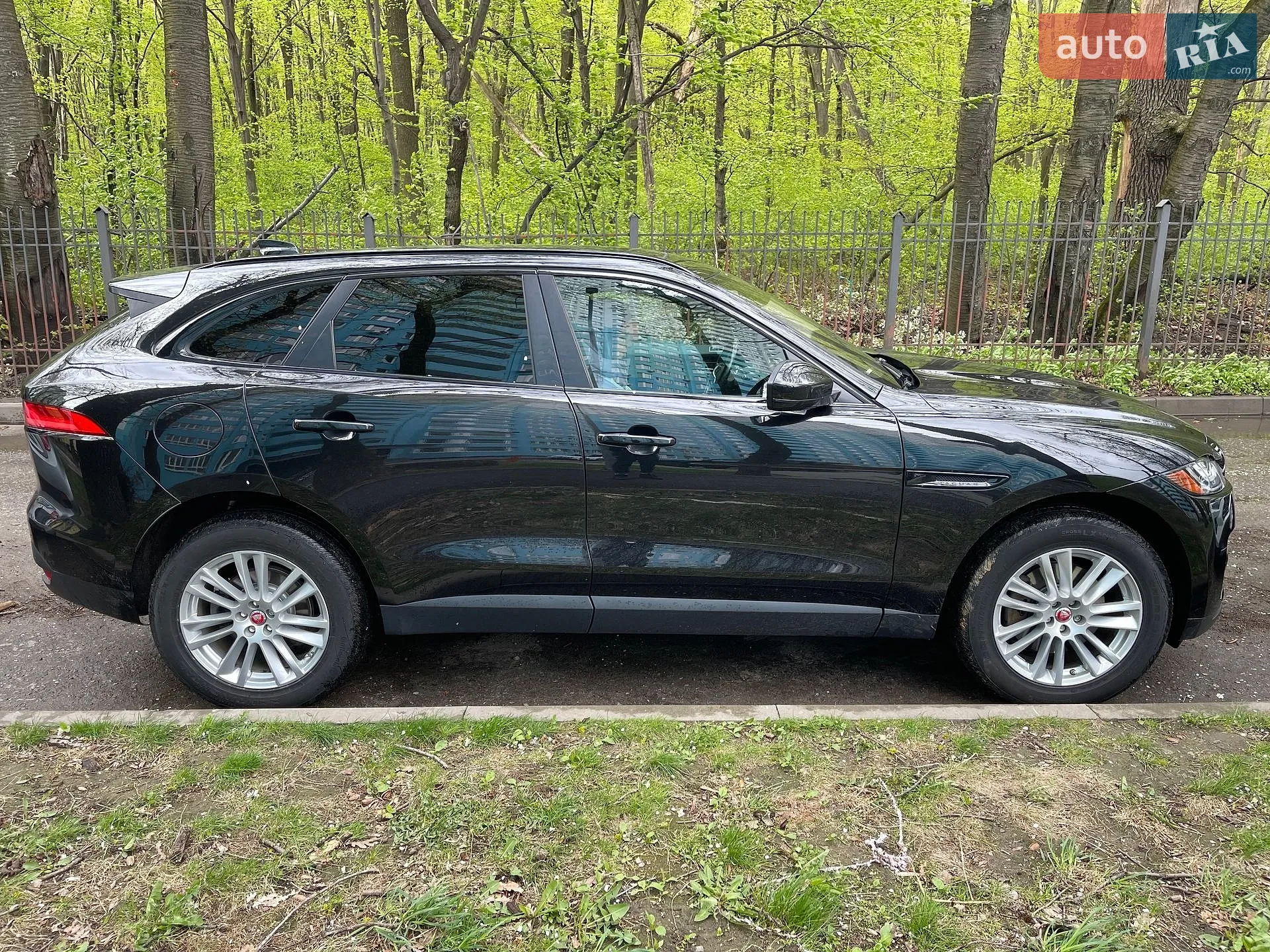 2017 Jaguar F-Pace - мініатюра 8