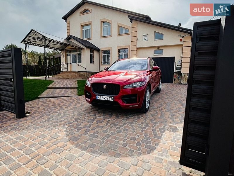 Позашляховик / Кросовер Jaguar F-Pace 2016 в Києві