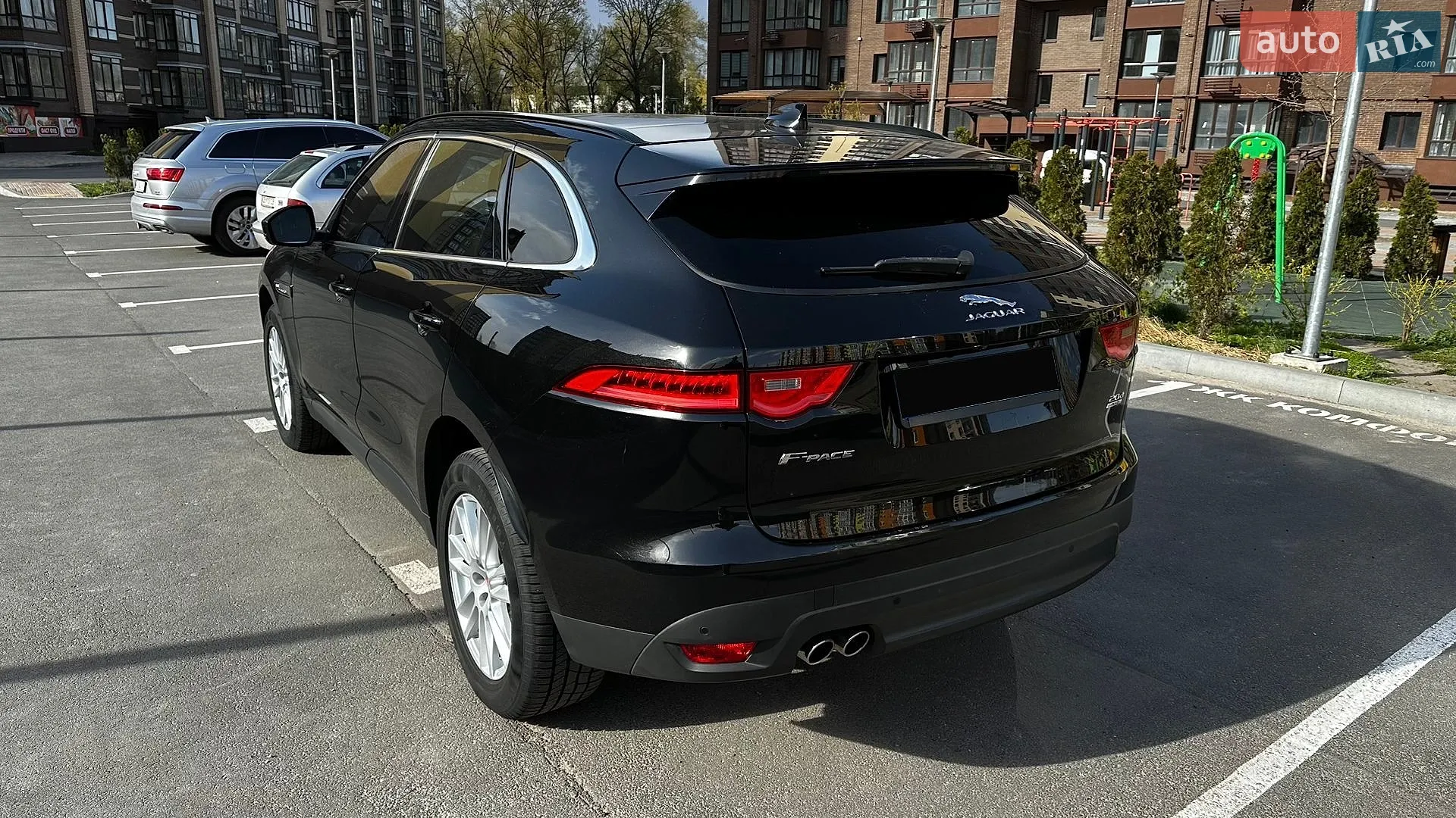 2016 Jaguar F-Pace - мініатюра 11