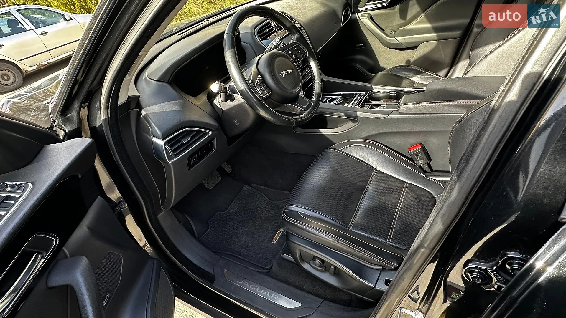 2016 Jaguar F-Pace - мініатюра 24