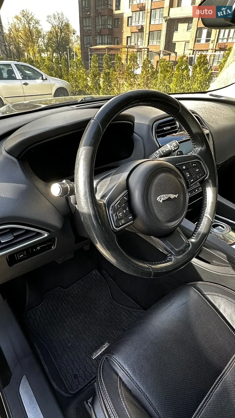 2016 Jaguar F-Pace - мініатюра 26
