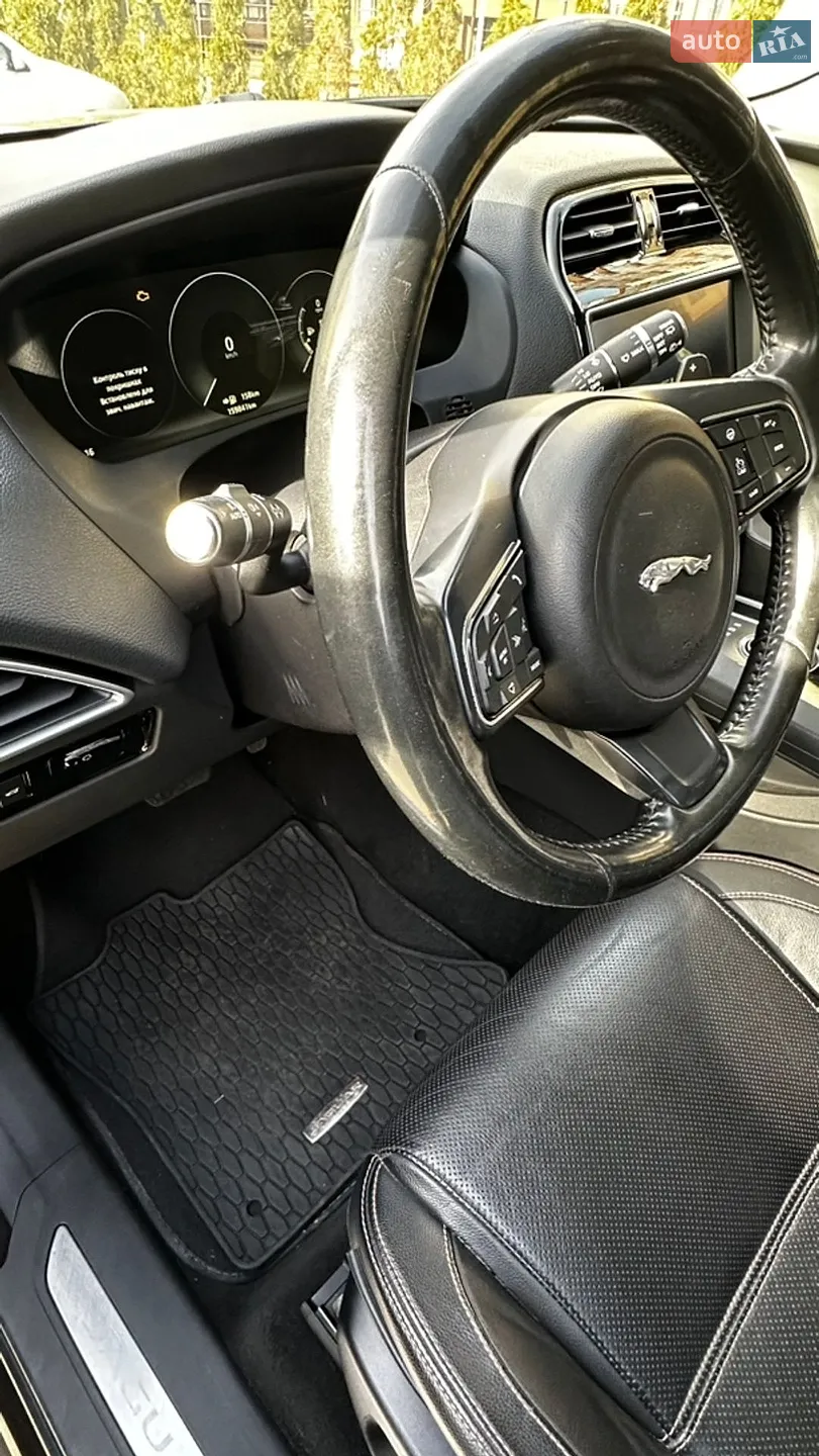 2016 Jaguar F-Pace - мініатюра 27