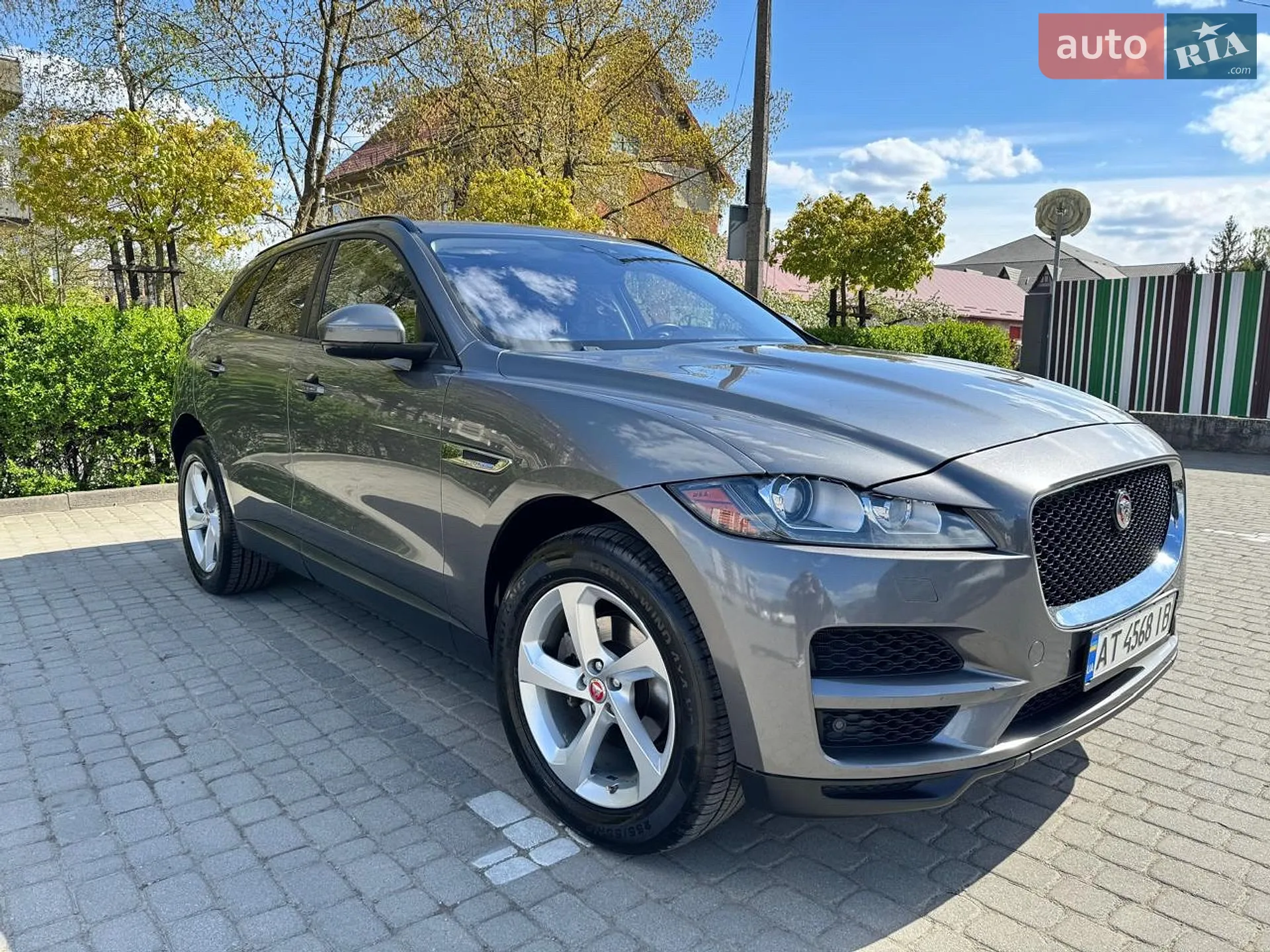 2016 Jaguar F-Pace - мініатюра 3