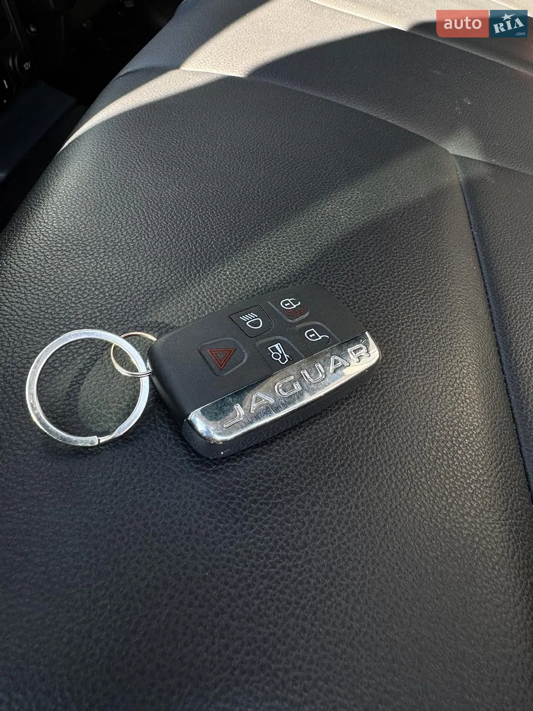 2016 Jaguar F-Pace - мініатюра 50