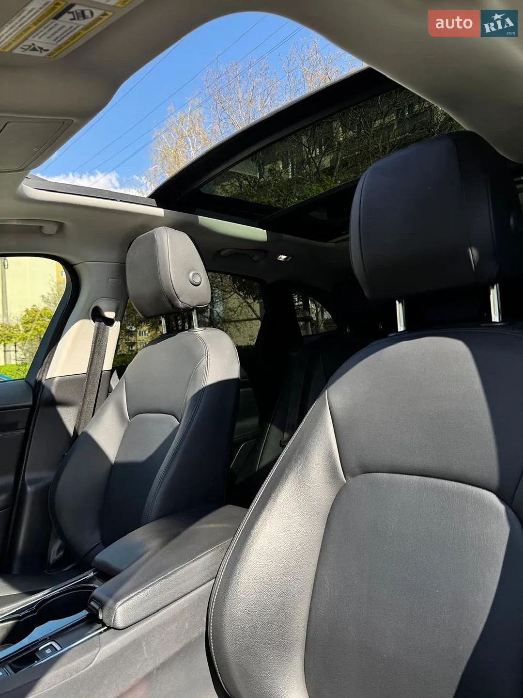 2016 Jaguar F-Pace - мініатюра 53
