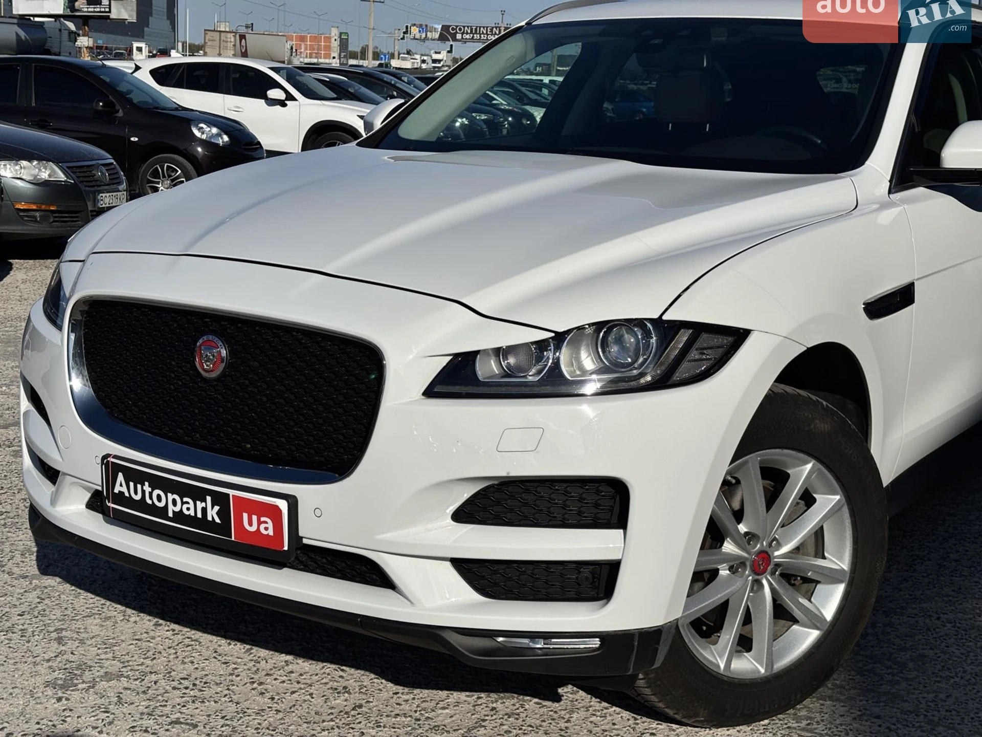 2017 Jaguar F-Pace - мініатюра 6