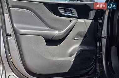 Внедорожник / Кроссовер Jaguar F-Pace 2016 в Киеве