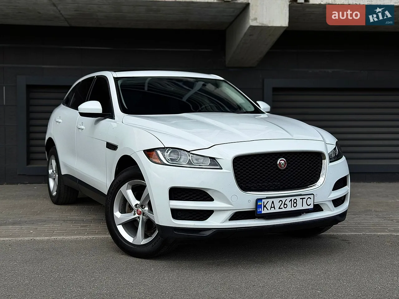 2018 Jaguar F-Pace - мініатюра 16