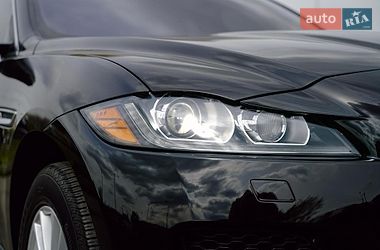 Позашляховик / Кросовер Jaguar F-Pace 2019 в Києві