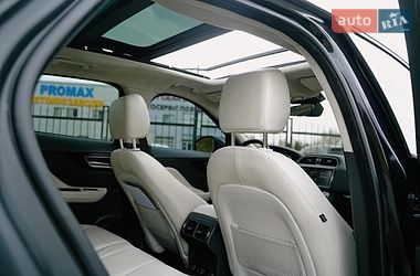 Позашляховик / Кросовер Jaguar F-Pace 2019 в Києві