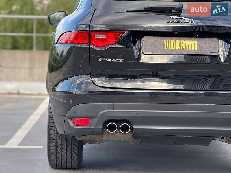 Внедорожник / Кроссовер Jaguar F-Pace 2017 в Киеве