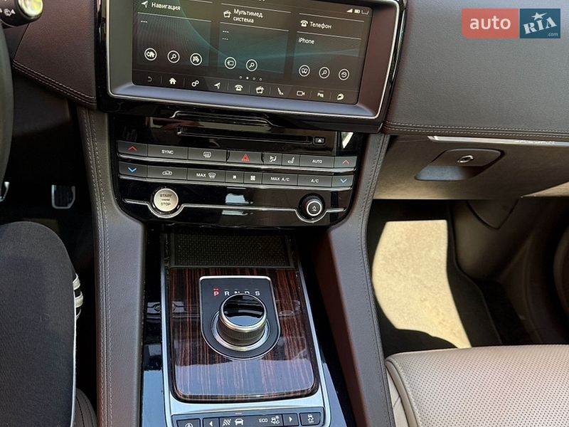 Позашляховик / Кросовер Jaguar F-Pace 2019 в Львові