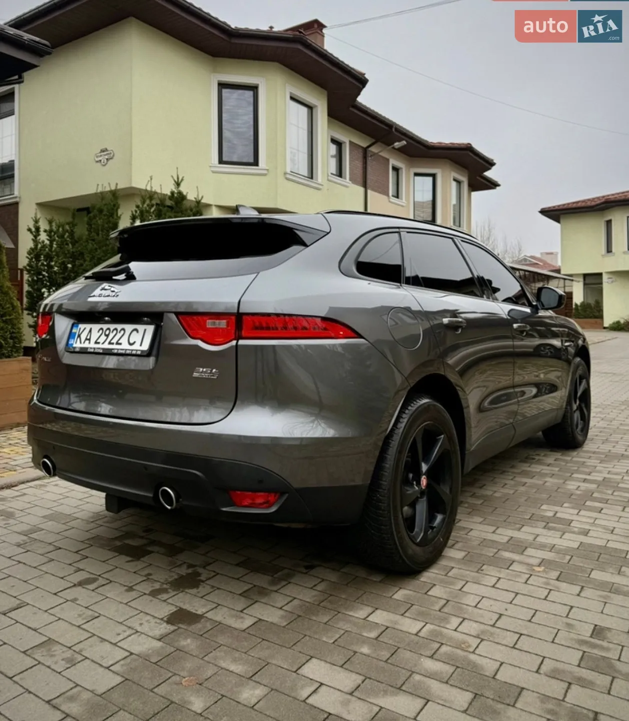 2016 Jaguar F-Pace - мініатюра 12