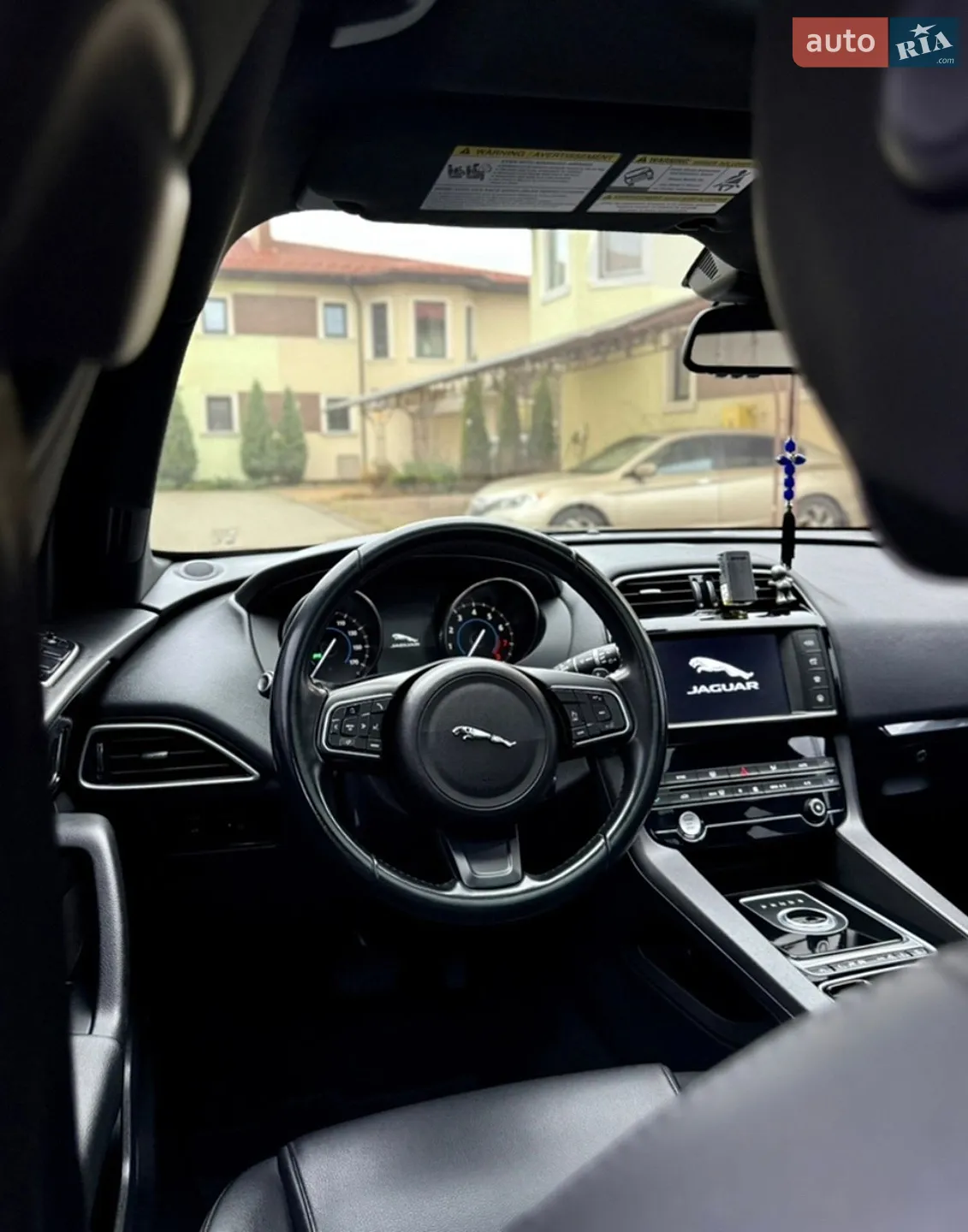 2016 Jaguar F-Pace - мініатюра 25