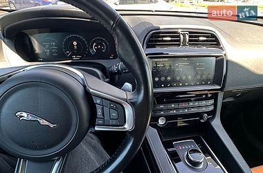 Позашляховик / Кросовер Jaguar F-Pace 2018 в Києві