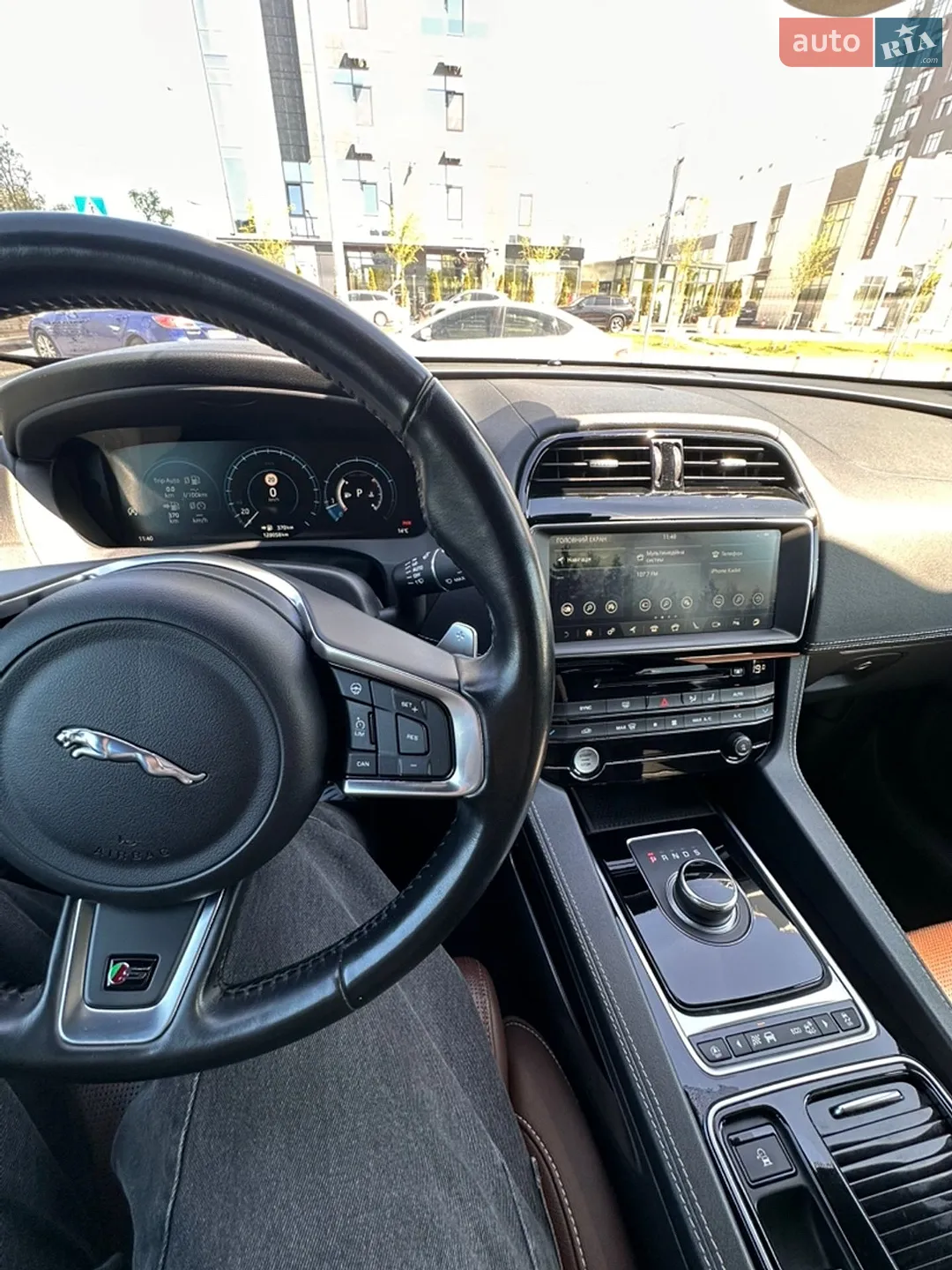 2018 Jaguar F-Pace - мініатюра 9