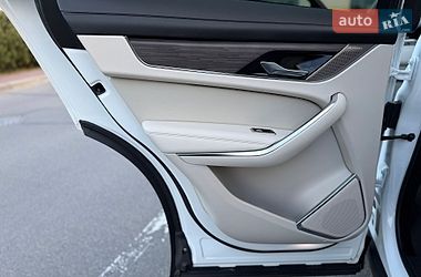 Внедорожник / Кроссовер Jaguar F-Pace 2022 в Киеве