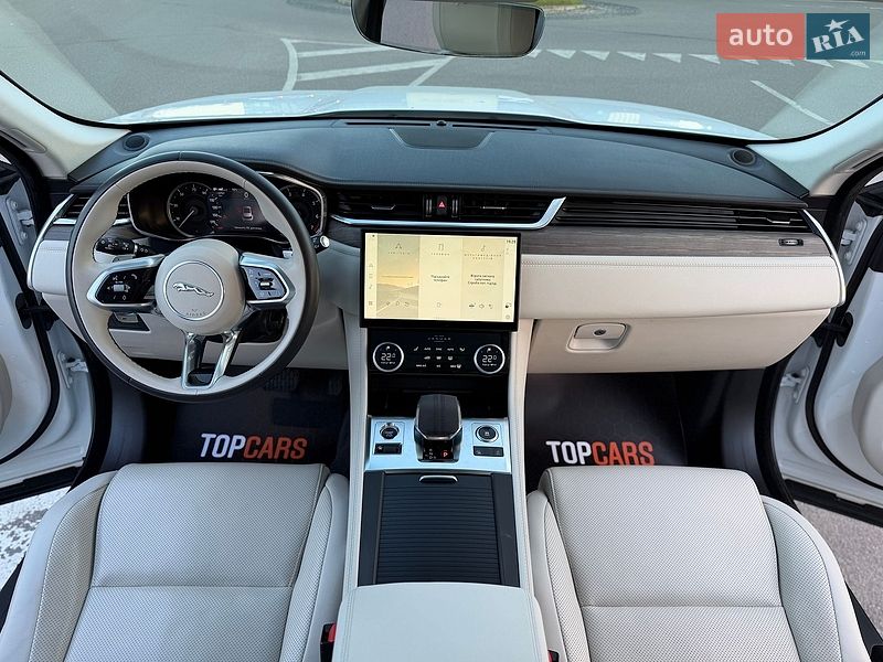 Внедорожник / Кроссовер Jaguar F-Pace 2022 в Киеве