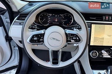 Внедорожник / Кроссовер Jaguar F-Pace 2022 в Киеве