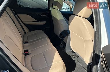 Внедорожник / Кроссовер Jaguar F-Pace 2017 в Хмельницком