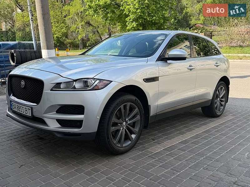 Jaguar F-Pace