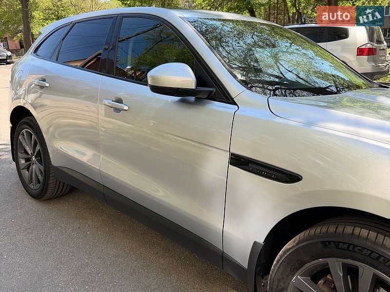 Внедорожник / Кроссовер Jaguar F-Pace 2016 в Кропивницком