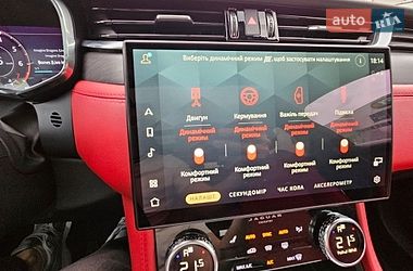 Внедорожник / Кроссовер Jaguar F-Pace 2021 в Киеве