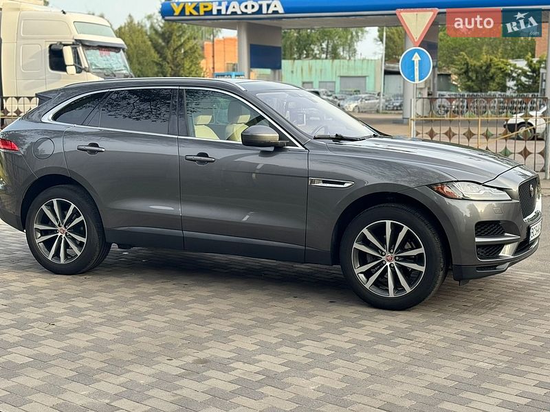 Внедорожник / Кроссовер Jaguar F-Pace 2017 в Лубнах