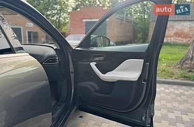 Внедорожник / Кроссовер Jaguar F-Pace 2017 в Лубнах
