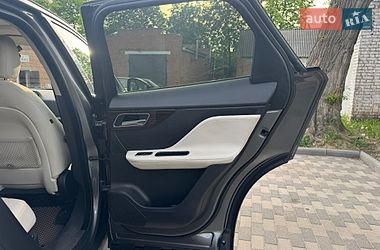 Внедорожник / Кроссовер Jaguar F-Pace 2017 в Лубнах