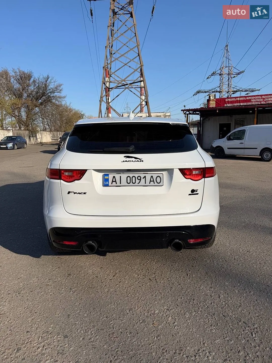 2017 Jaguar F-Pace - мініатюра 8