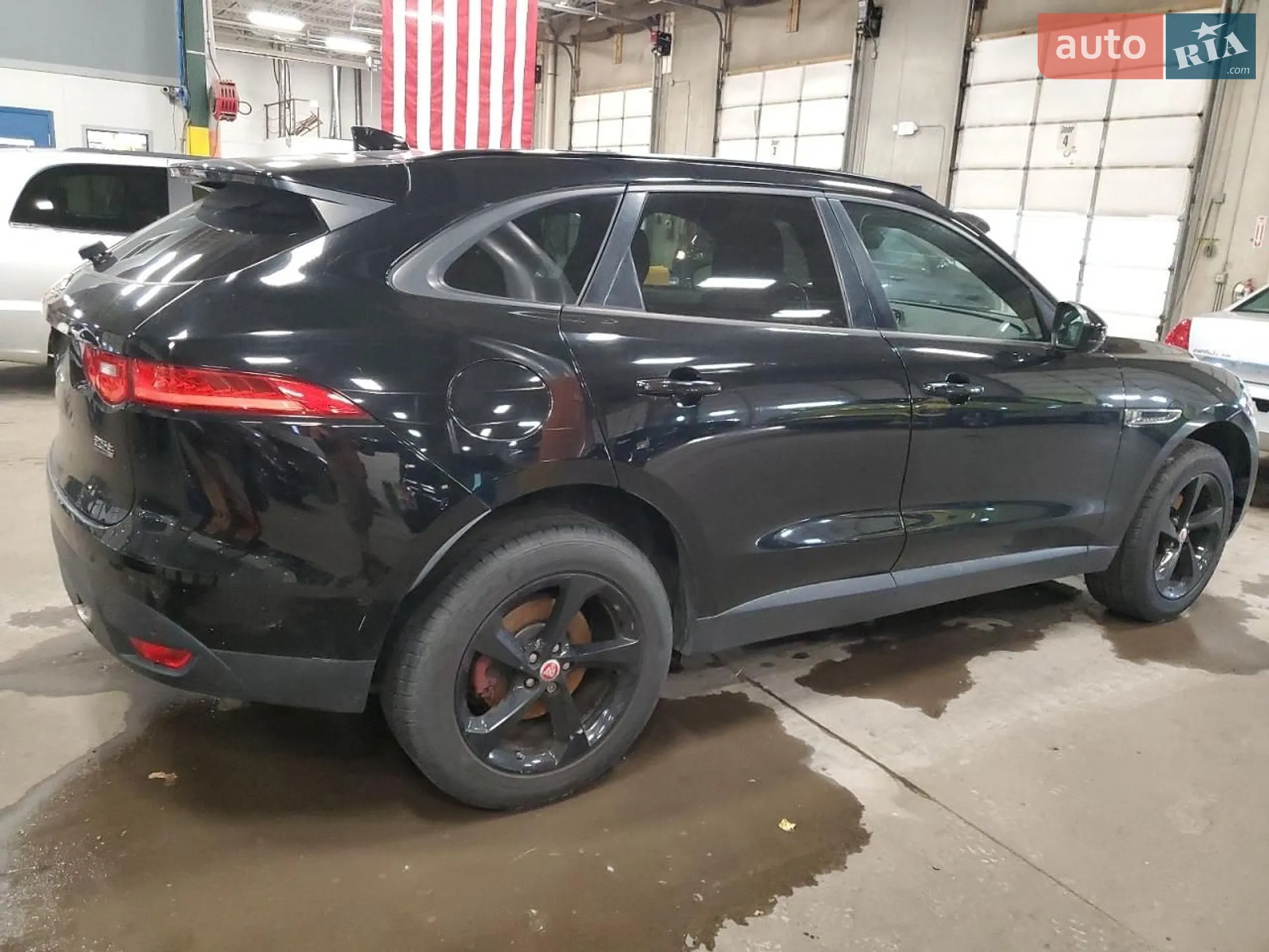 2018 Jaguar F-Pace - мініатюра 11