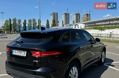 Внедорожник / Кроссовер Jaguar F-Pace 2016 в Киеве