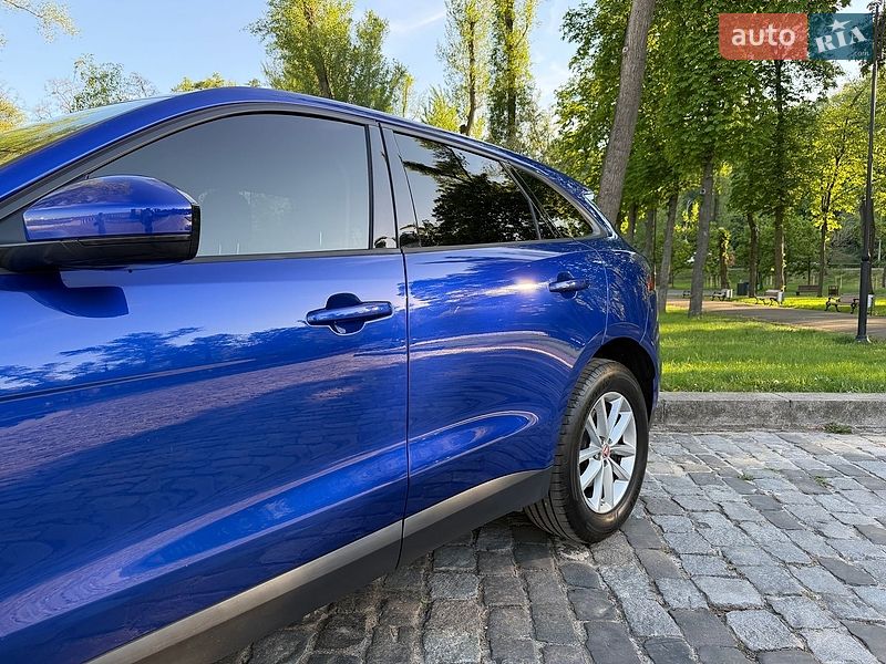 Внедорожник / Кроссовер Jaguar F-Pace 2017 в Киеве