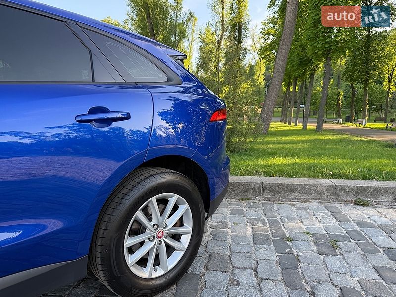 Внедорожник / Кроссовер Jaguar F-Pace 2017 в Киеве