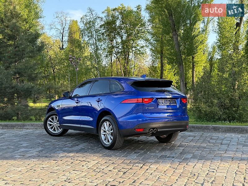 Внедорожник / Кроссовер Jaguar F-Pace 2017 в Киеве
