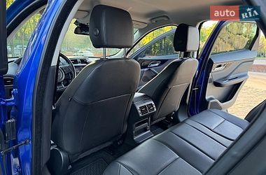 Внедорожник / Кроссовер Jaguar F-Pace 2017 в Киеве