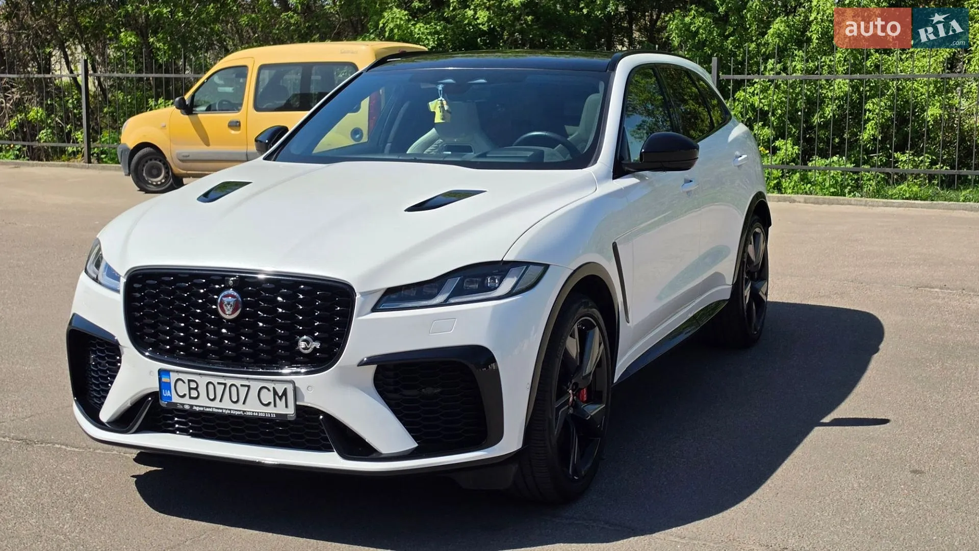 2022 Jaguar F-Pace - мініатюра 23