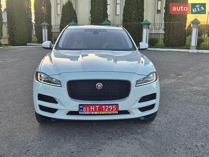 Позашляховик / Кросовер Jaguar F-Pace 2017 в Дубні