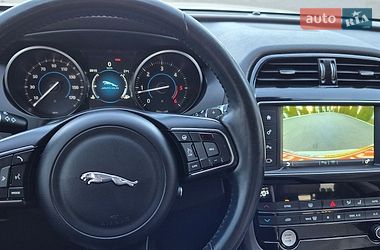 Позашляховик / Кросовер Jaguar F-Pace 2017 в Дубні