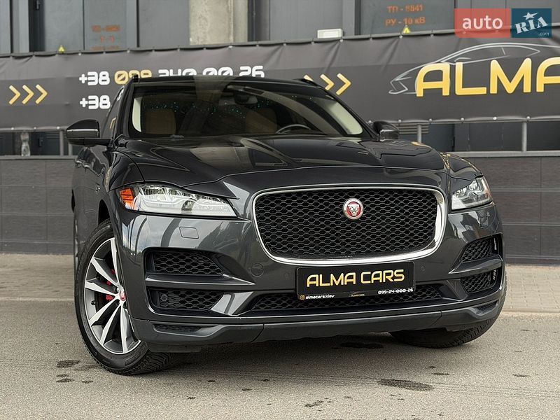 Внедорожник / Кроссовер Jaguar F-Pace 2016 в Киеве