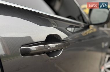 Позашляховик / Кросовер Jaguar F-Pace 2016 в Києві
