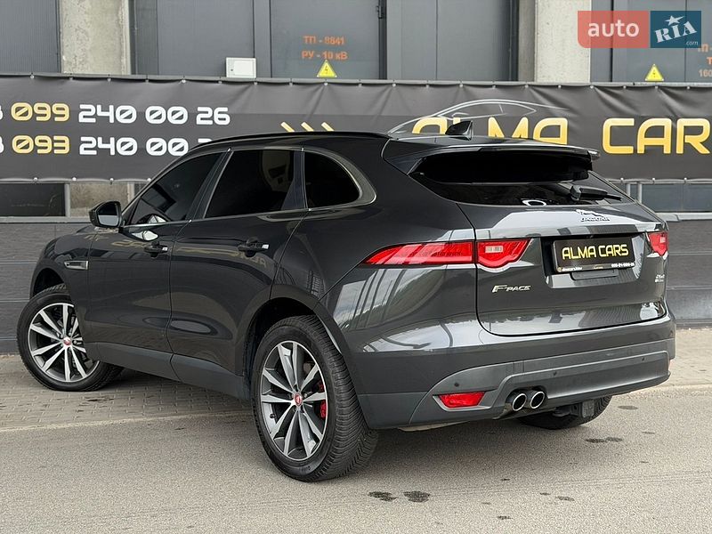Позашляховик / Кросовер Jaguar F-Pace 2016 в Києві